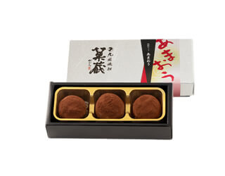 苺のお酒《あまおうチョコ》3個入